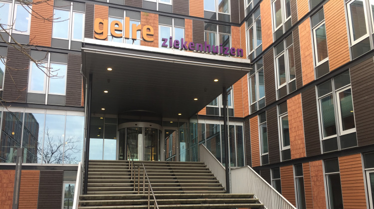 Datalek bij Zutphens ziekenhuis, vaccinatiegegevens van medewerkers spoorloos